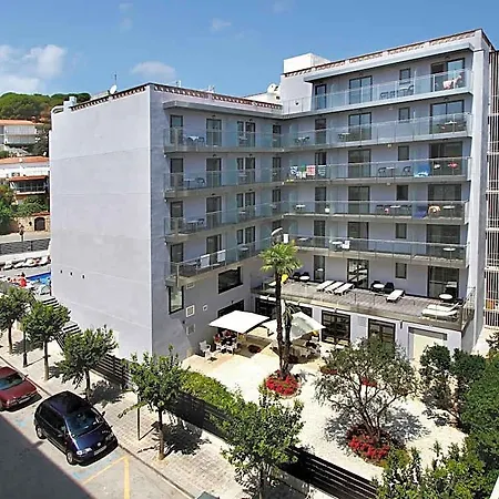 Summer Hotel 4*