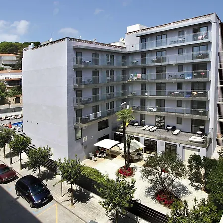 Summer Hotel 4*